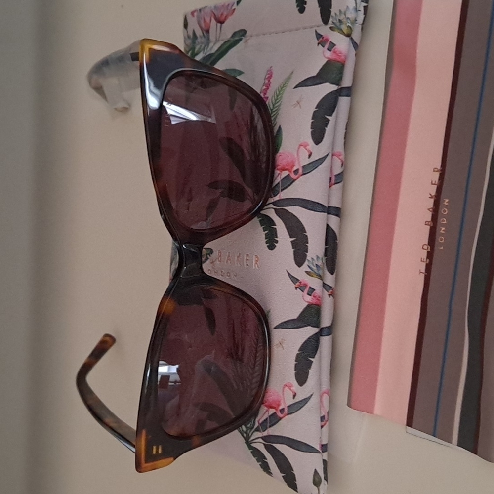 Ted Baker London Sunglasses Tortoise 53mm